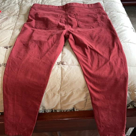 Gloria Vanderbilt Slimming Pants Size 16P - Picture 7 of 8